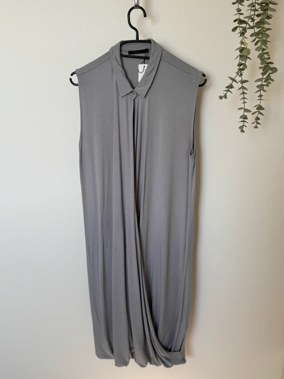 Robe chemise drapée COS grise sans manches taille M - SK260636 - Photo 2/11