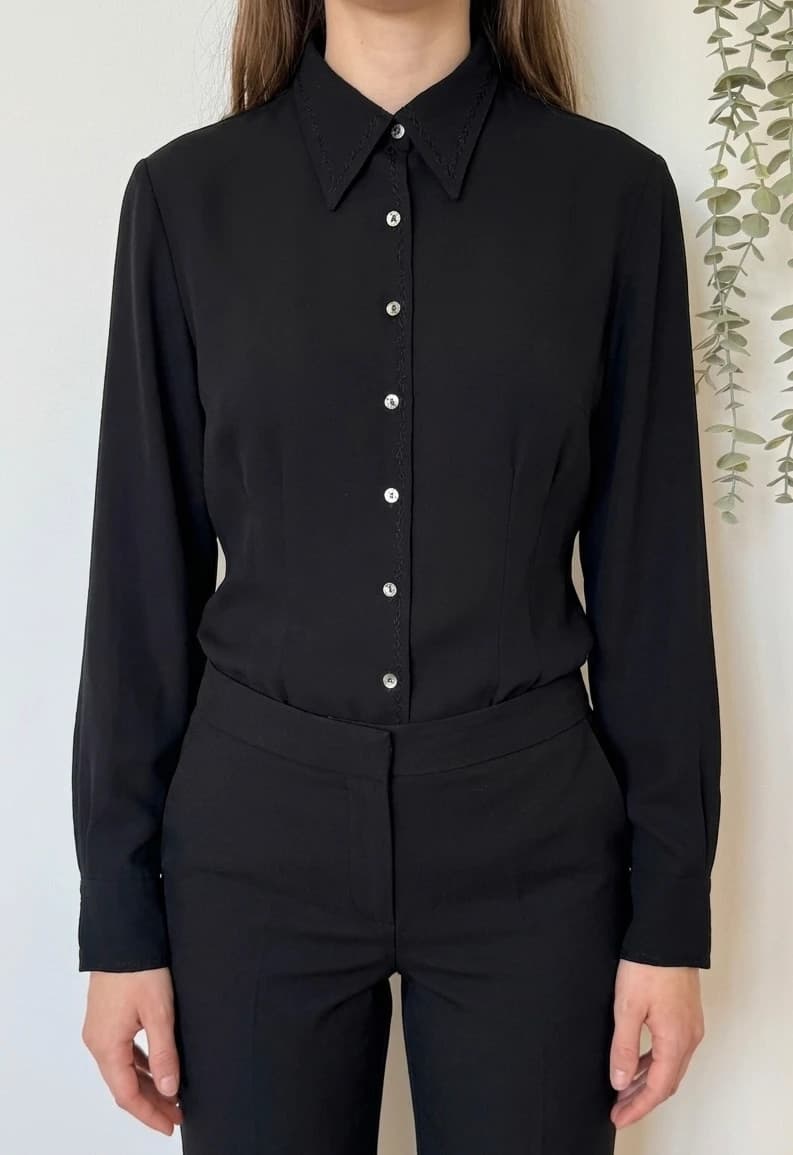 Chemise fluide brodée Cacharel noire cintrée taille 40/M - VM2606135 - Photo 1/10