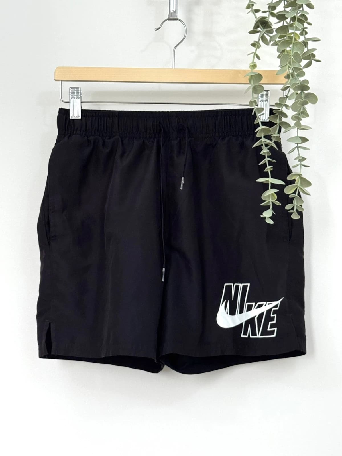 Short de bain Nike noir logo oversize taille S - BR260425 - Photo 2/7