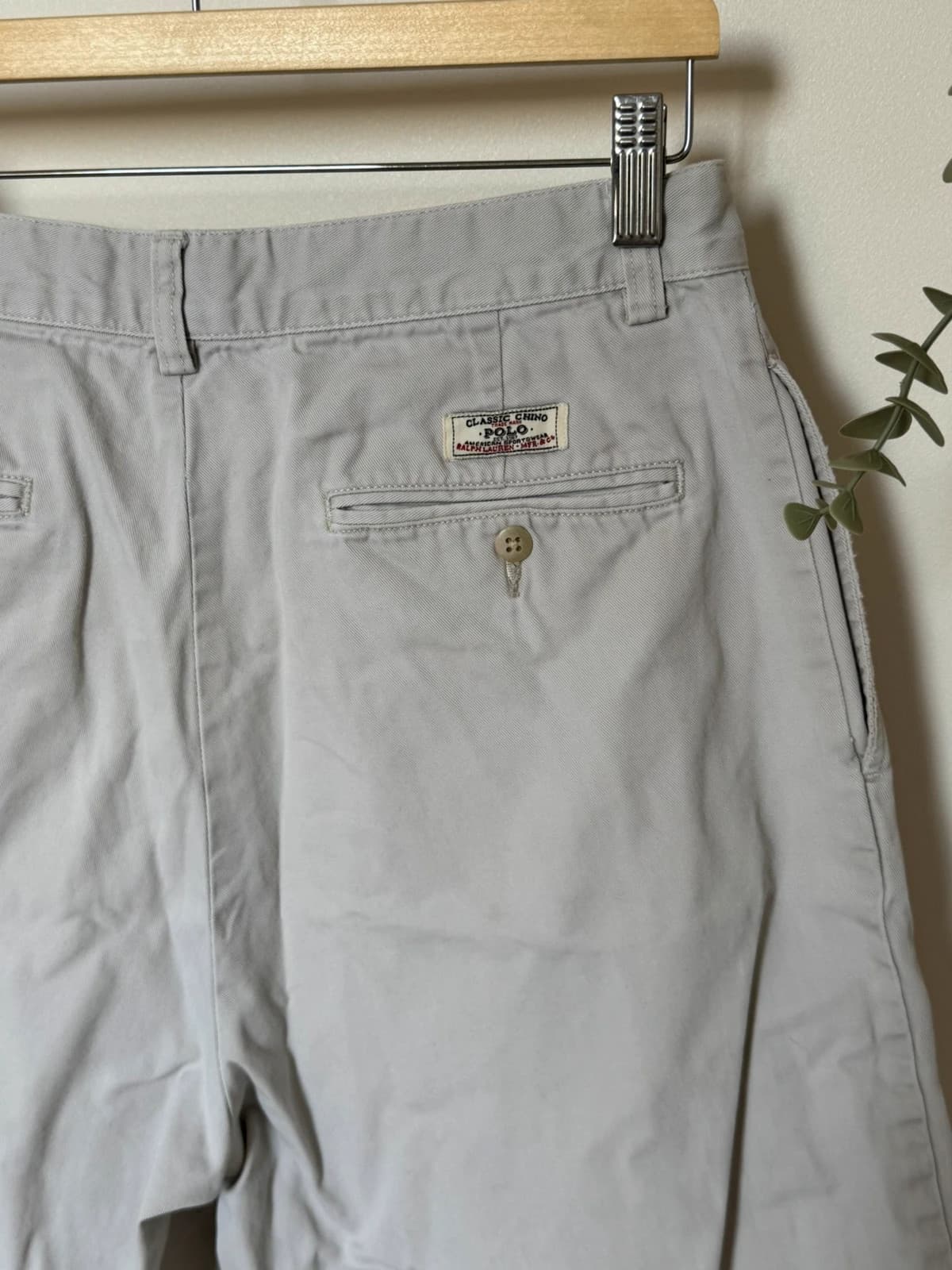 Short chino à pinces Polo Ralph Lauren Tyler beige gris clair taille W32/W30 - PP2603169 - Photo 6/9