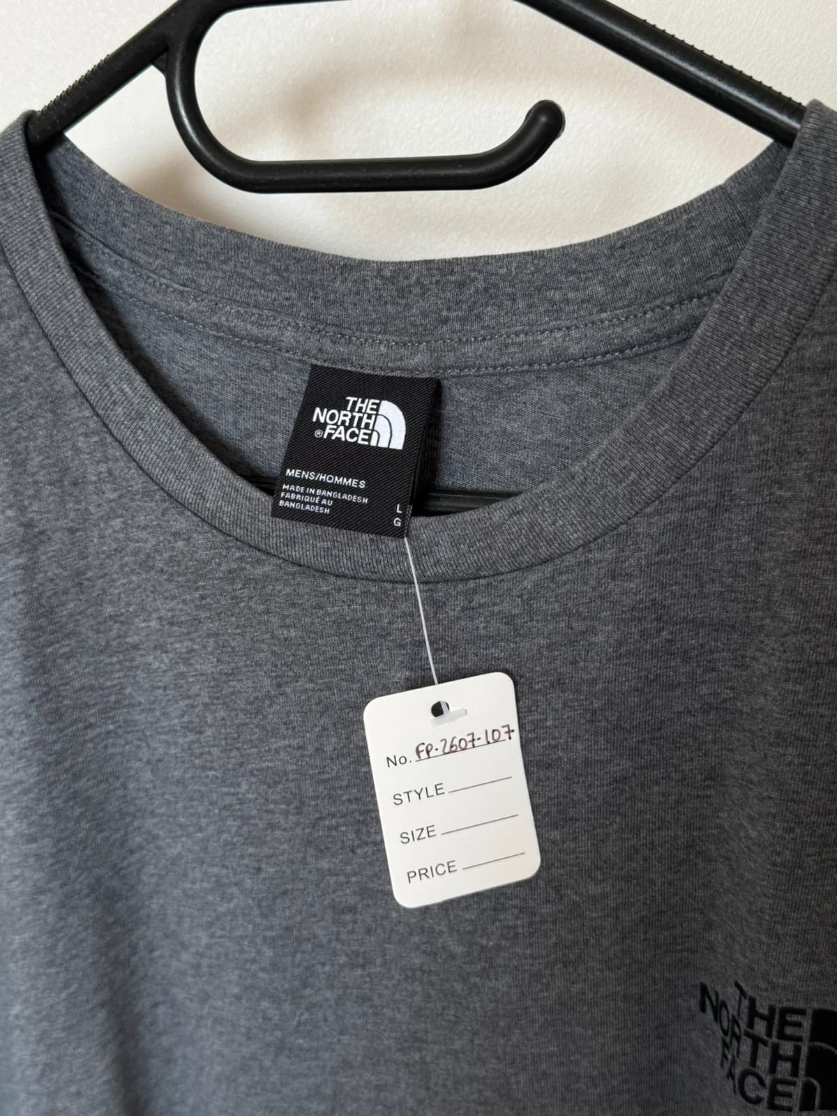 T-shirt The North Face gris chiné logo poitrine et dos taille L - FP2607107 - Photo 3/10
