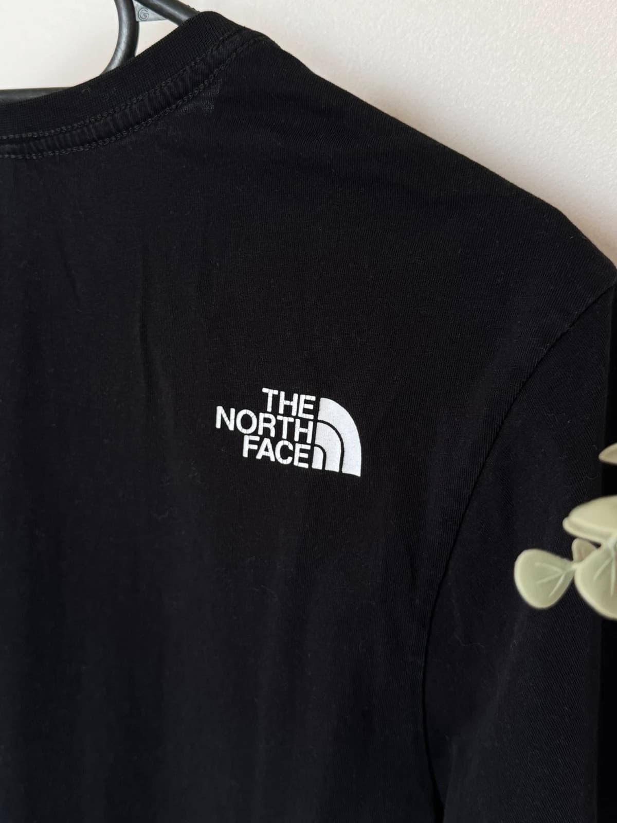 T-shirt The North Face noir logo poitrine et dos taille S - FP260724 - Photo 8/11