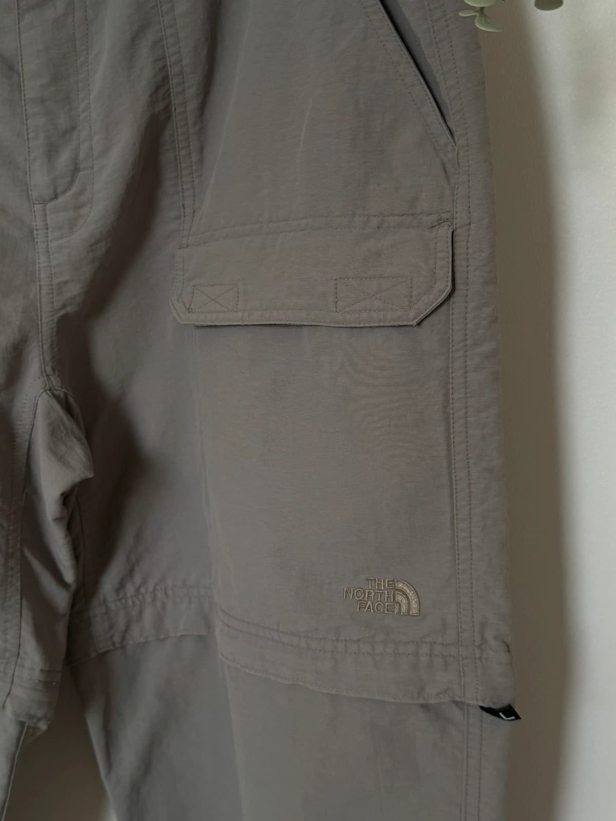 Pantalon convertible short randonnée The North Face gris taupe taille XL - FP260718 - Photo 5/12