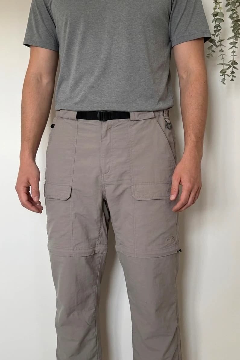 Pantalon convertible short randonnée The North Face gris taupe taille XL - FP260718 - Photo 1/12