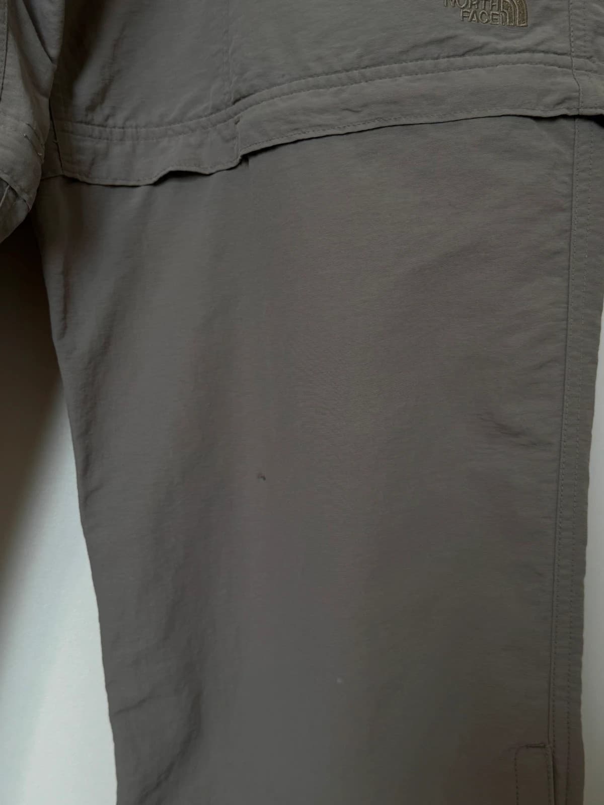 Pantalon convertible short randonnée The North Face gris taupe taille XL - FP260718 - Photo 9/12