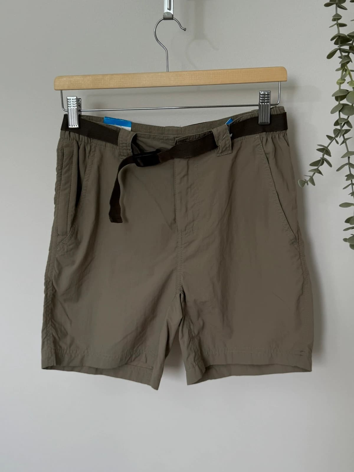 Short randonnée Columbia Omni-Shade kaki clair taille 38/S - FP2607112 - Photo 2/12