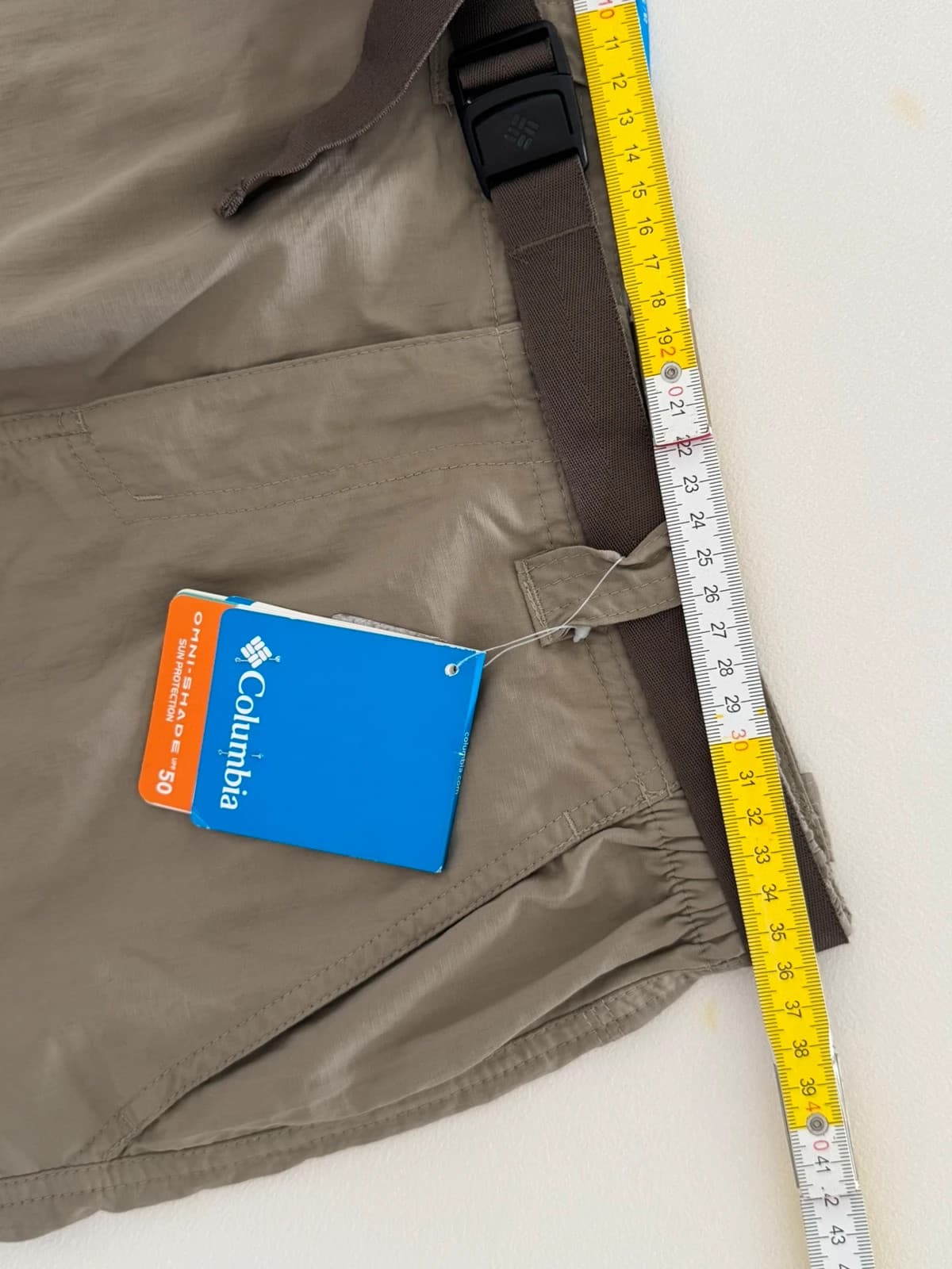 Short randonnée Columbia Omni-Shade kaki clair taille 38/S - FP2607112 - Photo 11/12