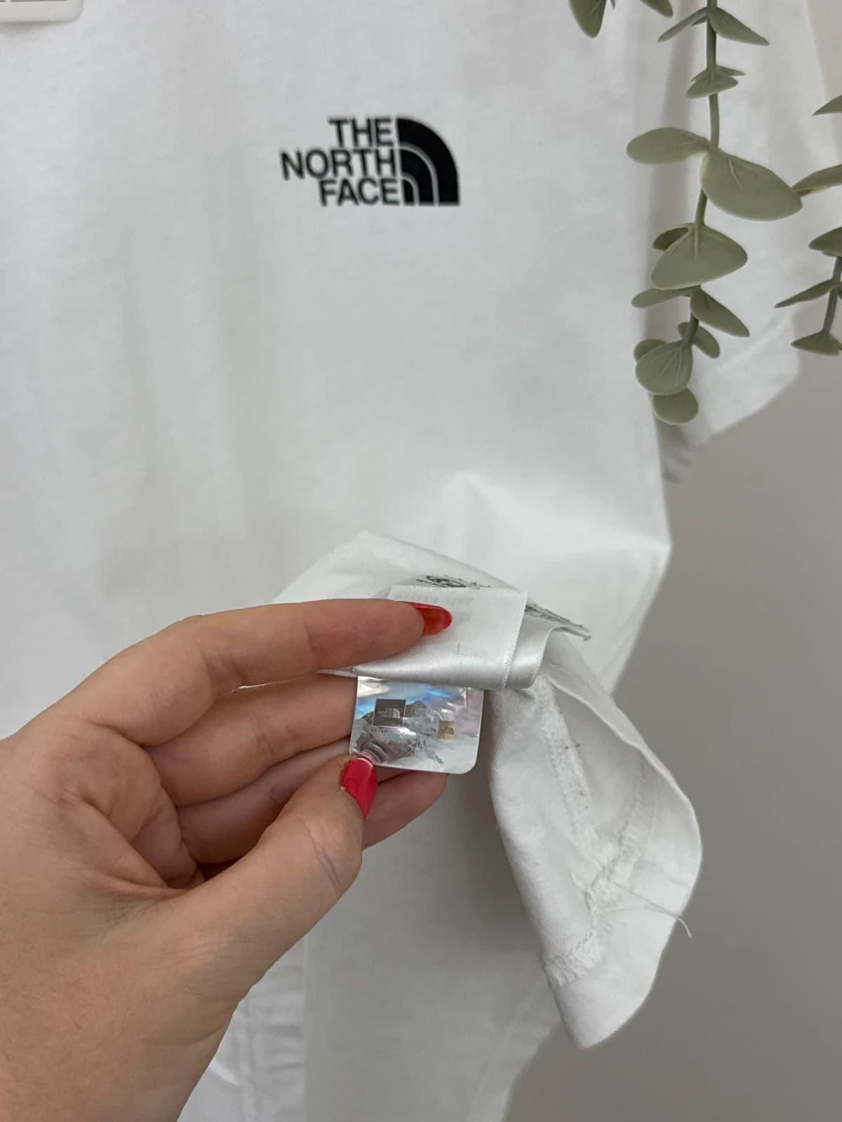 T-shirt The North Face blanc logo poitrine et dos taille S - FP260745 - Photo 7/12