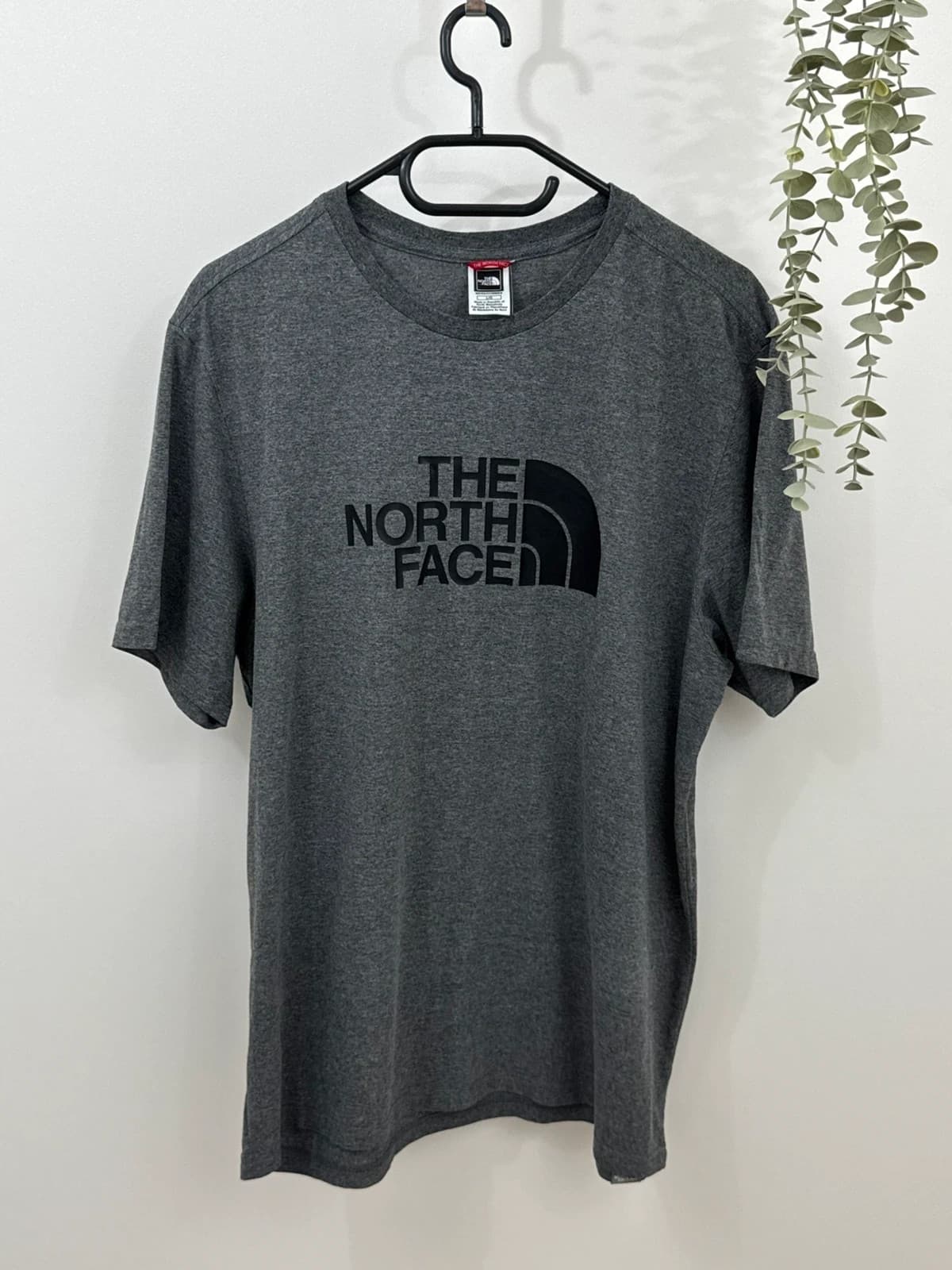 T-shirt The North Face gris anthracite chiné big logo taille L - FP2607157 - Photo 2/8