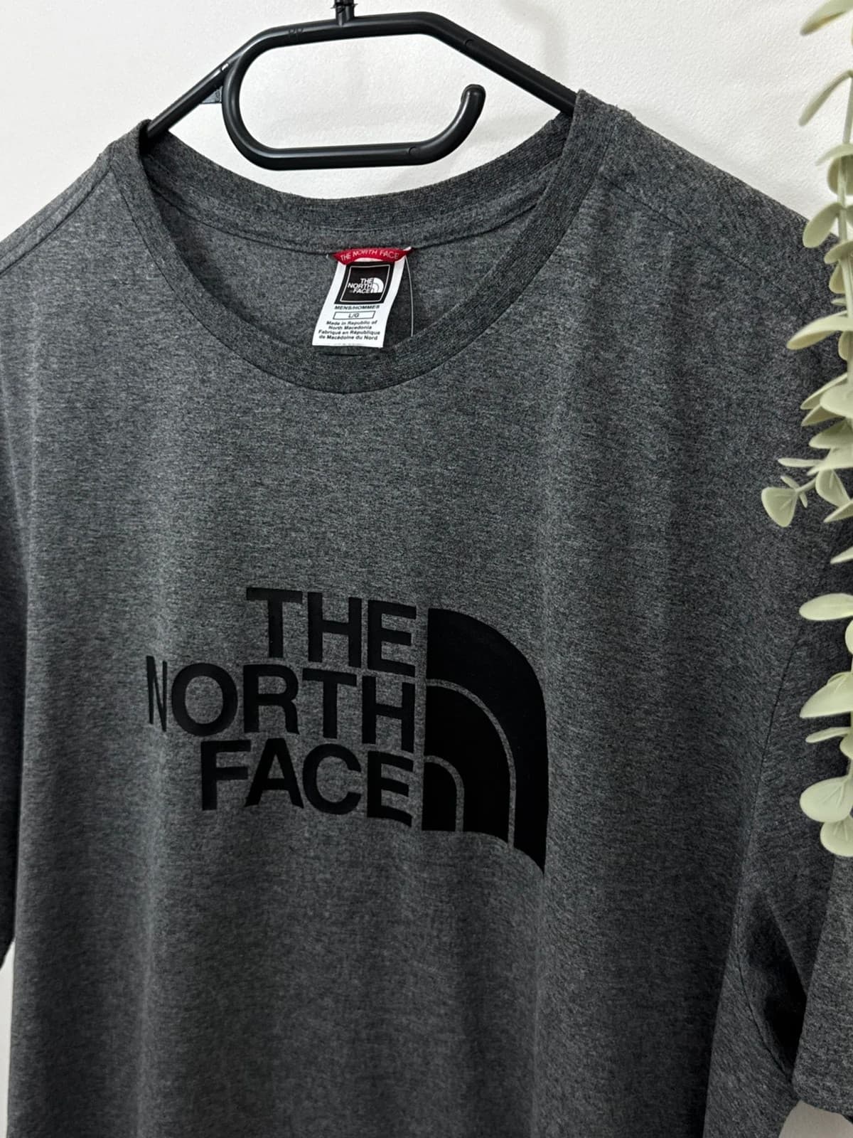 T-shirt The North Face gris anthracite chiné big logo taille L - FP2607157 - Photo 3/8