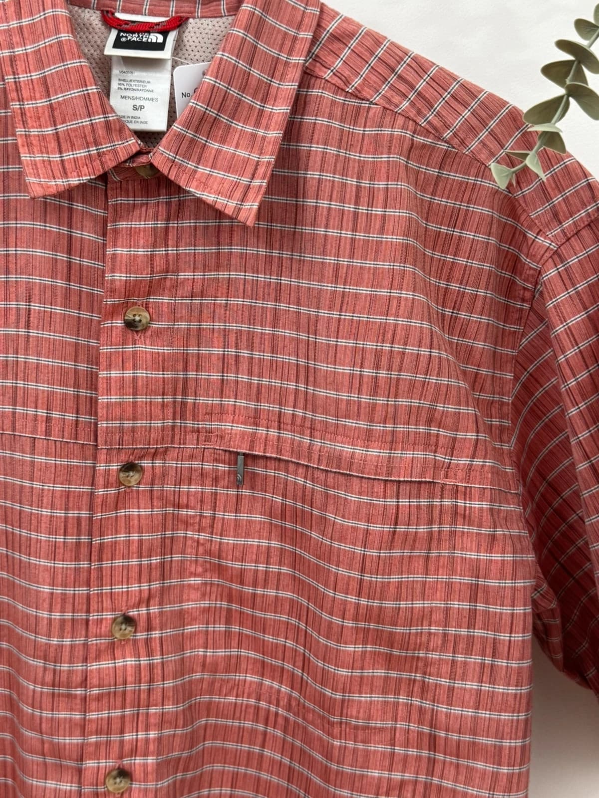 Chemise outdoor The North Face manches courtes carreaux rouge taille S - FP2607168 - Photo 4/8