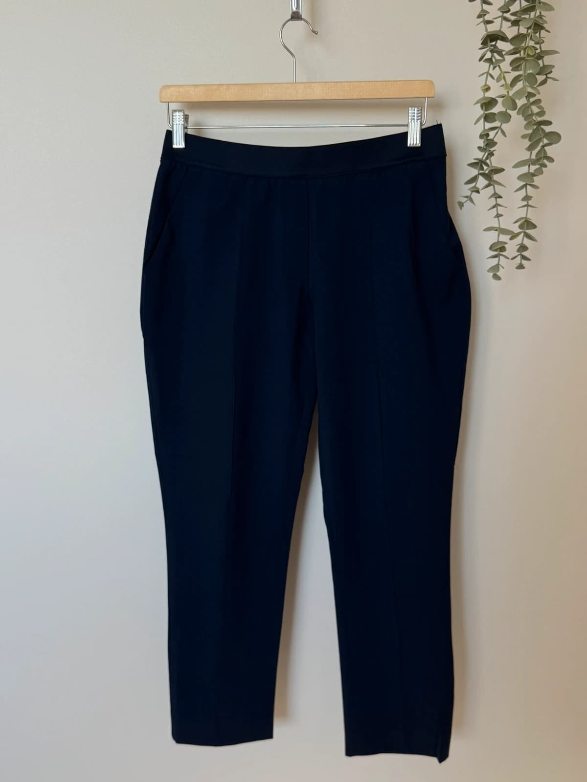 Elegantne hlače Tommy Hilfiger, mornarsko plave, elastični struk, veličina 8/M - SC2606151 - Fotografija 2/8