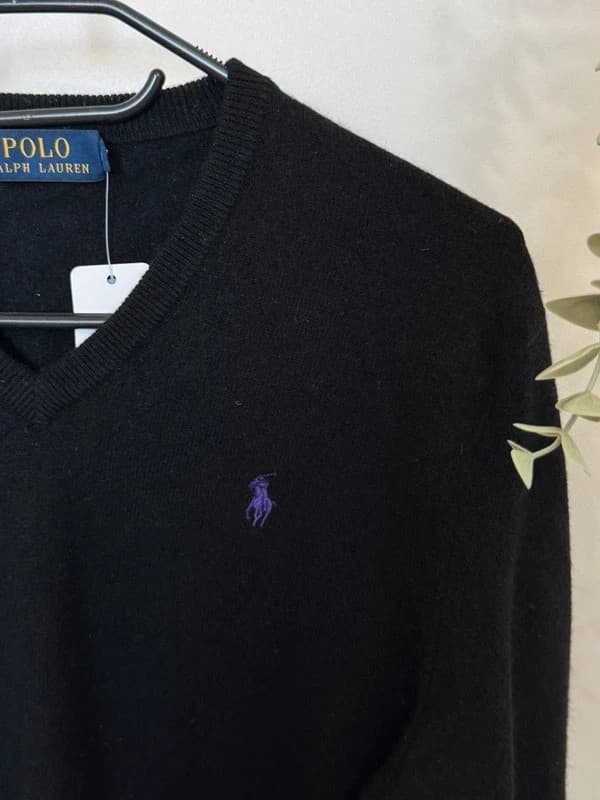 Πουλόβερ με V λαιμόκοψη Polo Ralph Lauren μαύρο μαλλί merino βιολετί λογότυπο μέγεθος M - FP260766 - Φωτογραφία 4/9