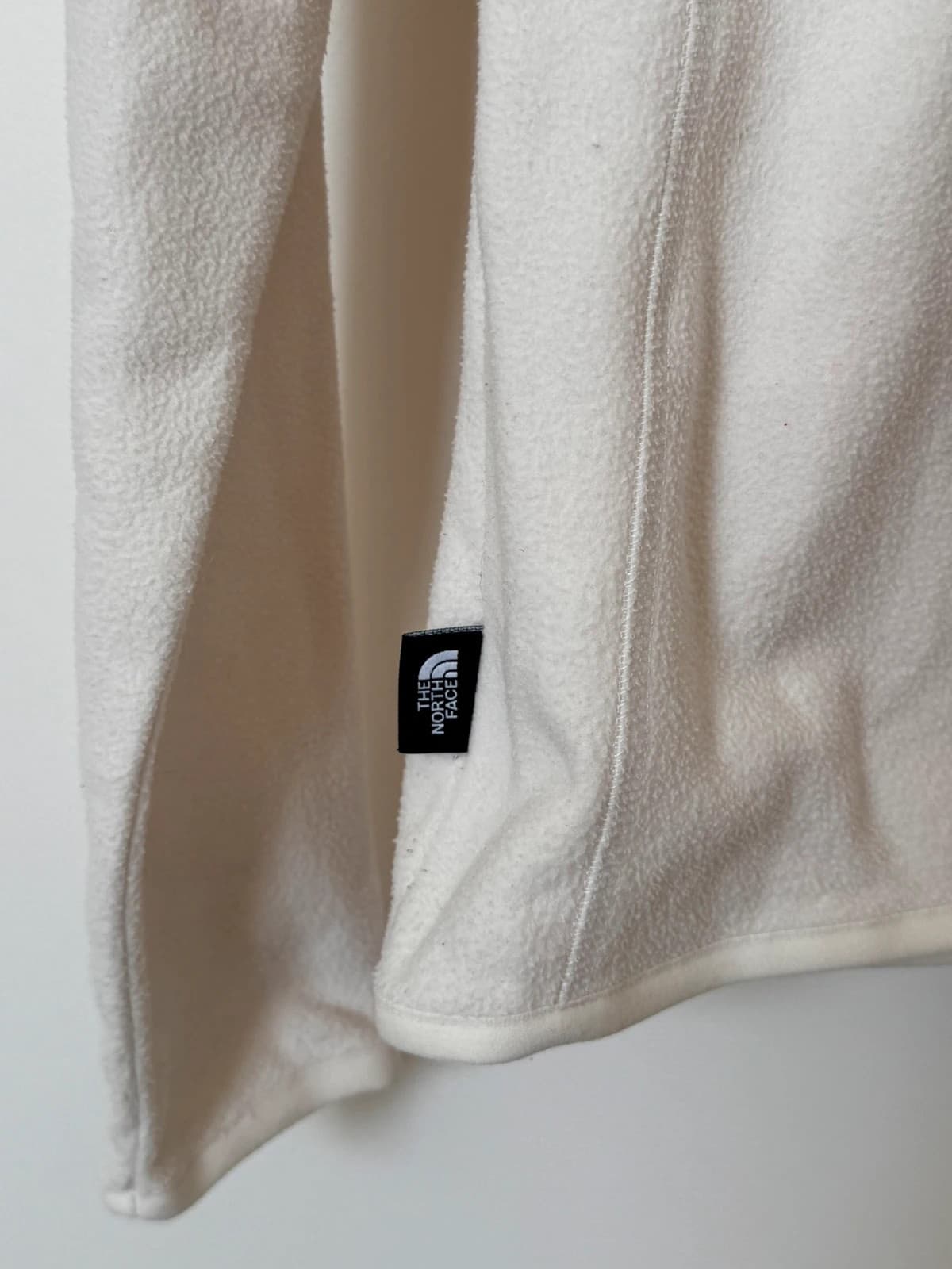 Flisas su 1/4 užtrauktuku The North Face balkšvai baltas, moteriškas dydis XS - FP260925 – nuotrauka 4/11