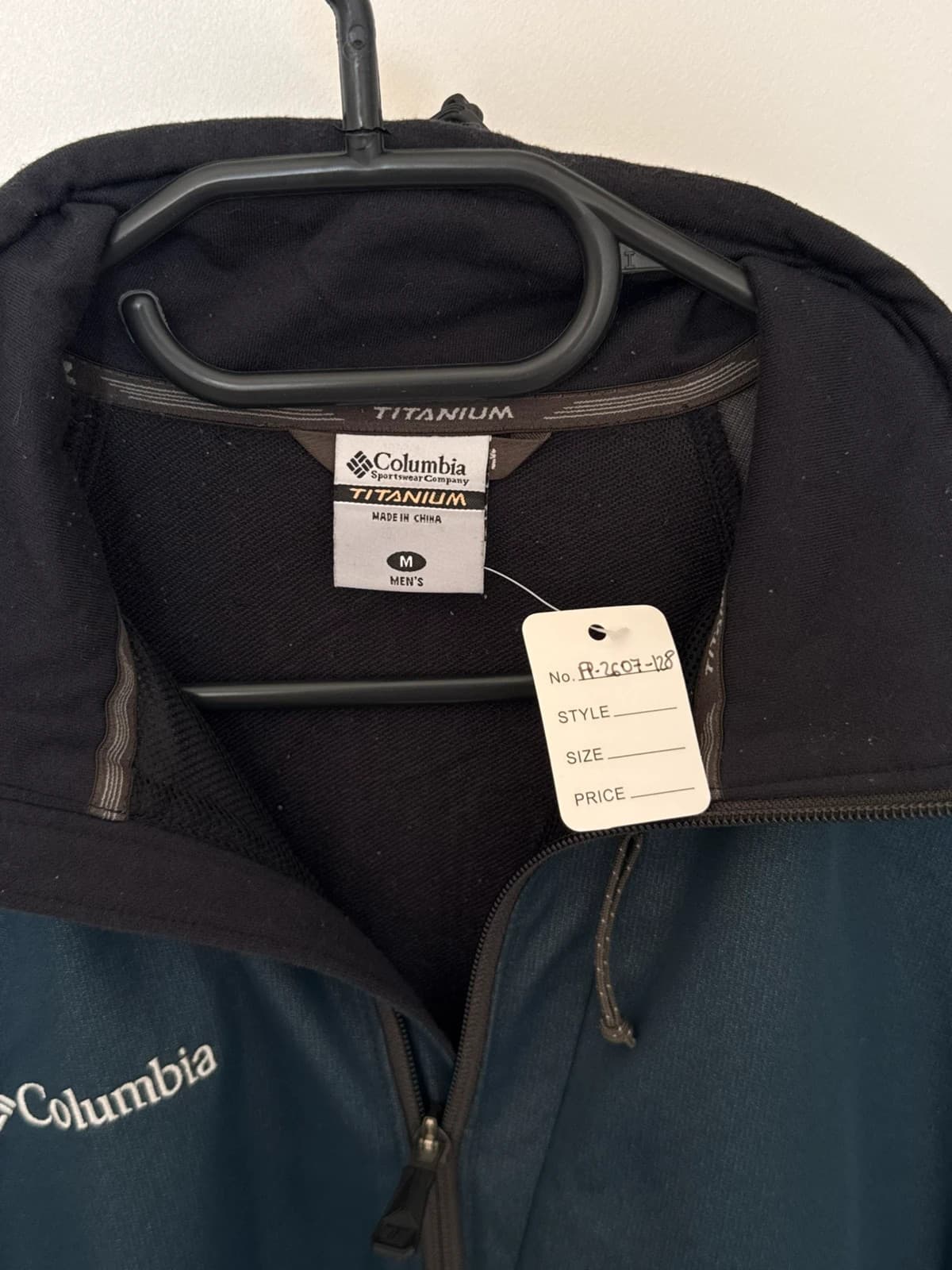 Columbia Titanium Windstopper N2S mavi siyah teknik ceket beden M - FP2607128 - Fotoğraf 3/11
