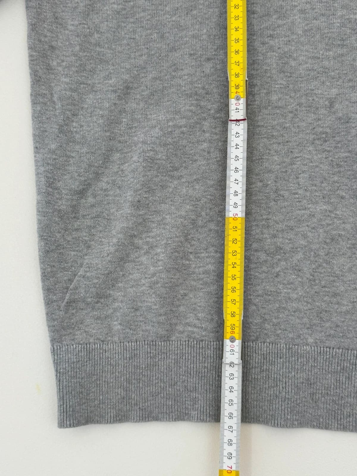 สเวตเตอร์คอวี Tommy Hilfiger Premium Cotton สีเทาอ่อน ไซส์ L - FP260779 - รูปที่ 7/7