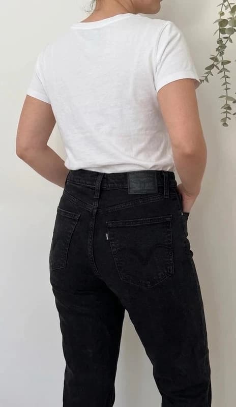 Jean mom fit Levi's noir taille W29 L29 - SK26063 - Photo 1/11