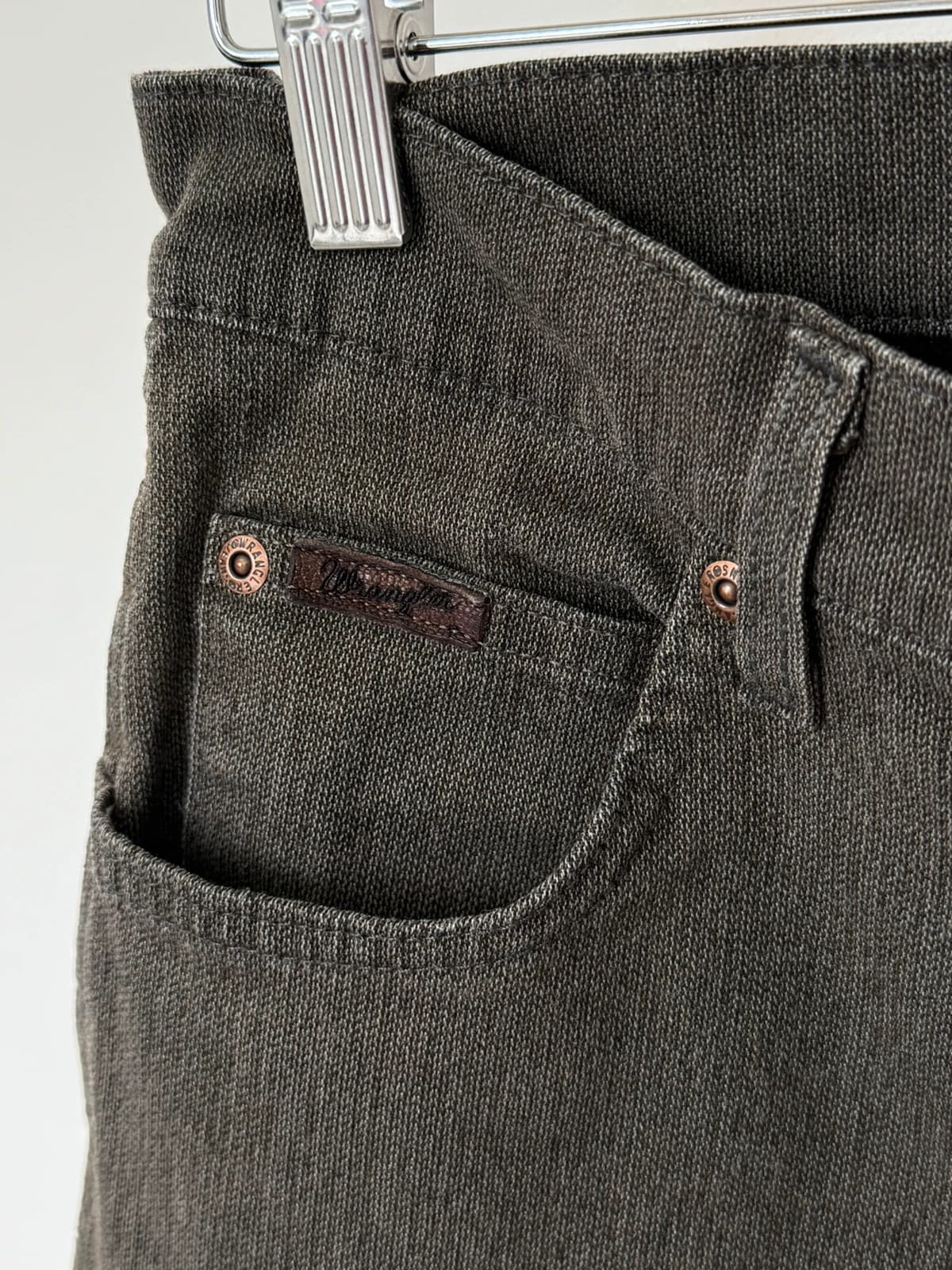 Wrangler Texas Stretch jeans brun W30 L34 - Bilde 3/12