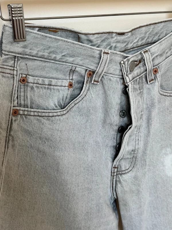 Levi’s 501 vintažiniai džinsai šviesiai pilki W31 L34 Pagaminta JAV - SC2605104 – nuotrauka 4/11
