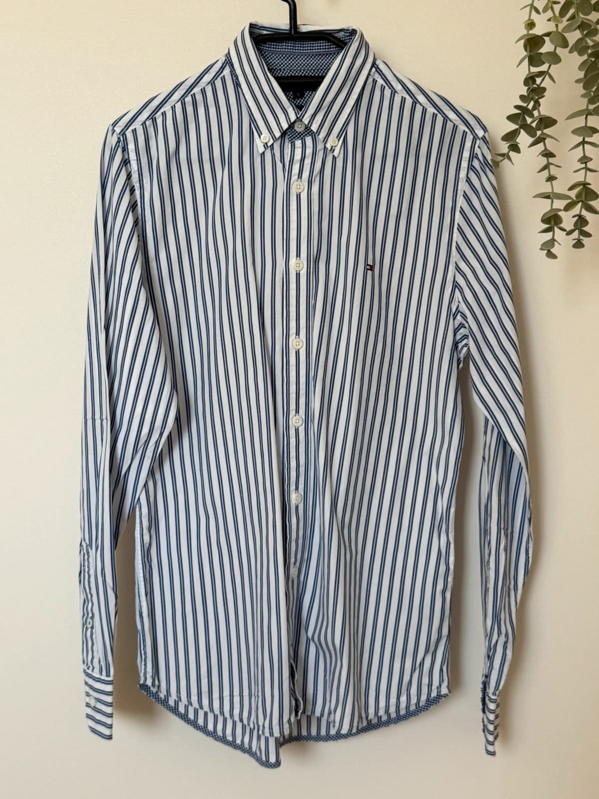 Camicia slim fit Tommy Hilfiger a righe bianco blu taglia S - SK260666 - Foto 2/9