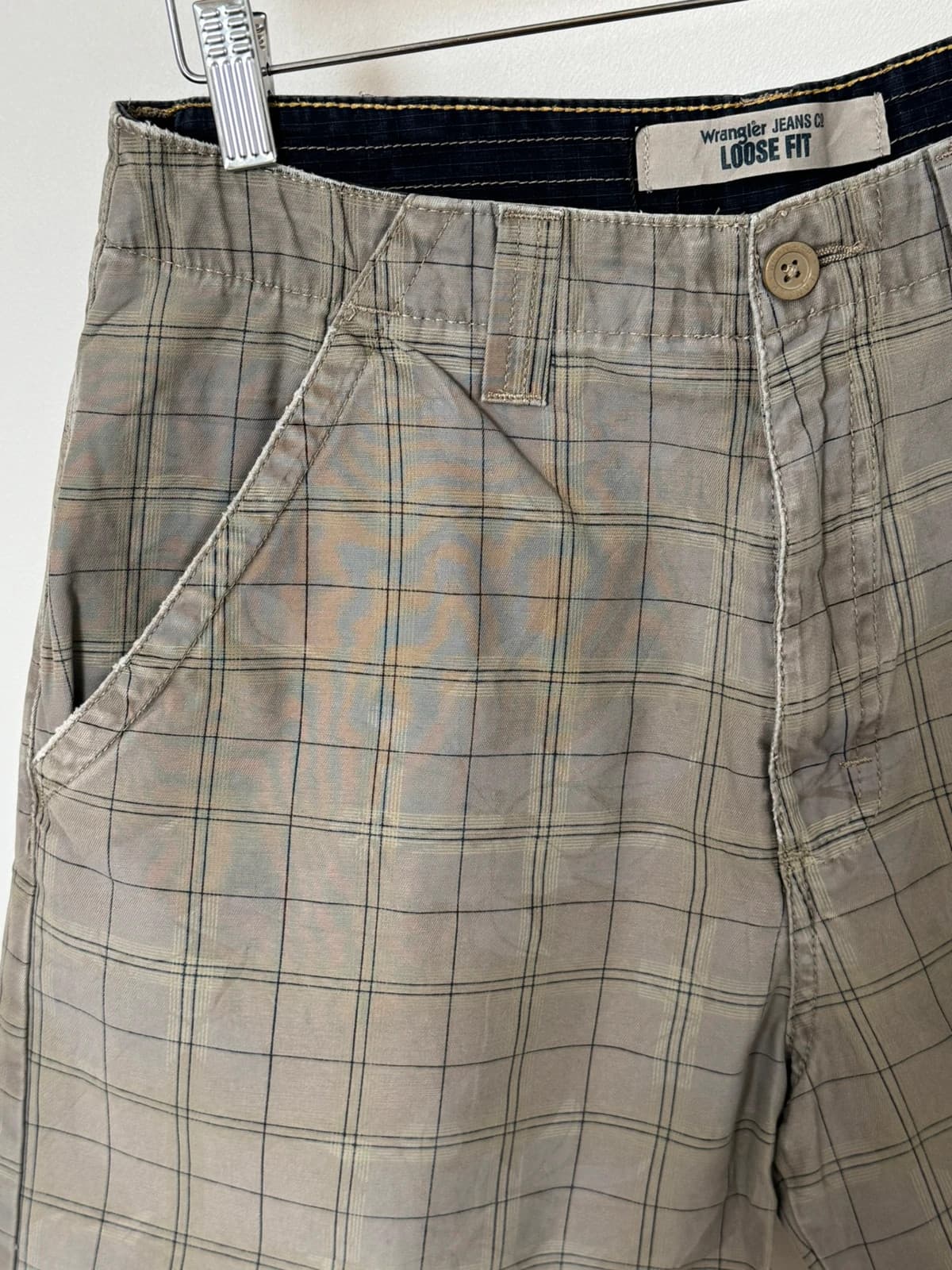 Wrangler laisvo kirpimo pilkai smėlio kratiniai šortai, dydis W30 - PP2603123 – nuotrauka 3/9