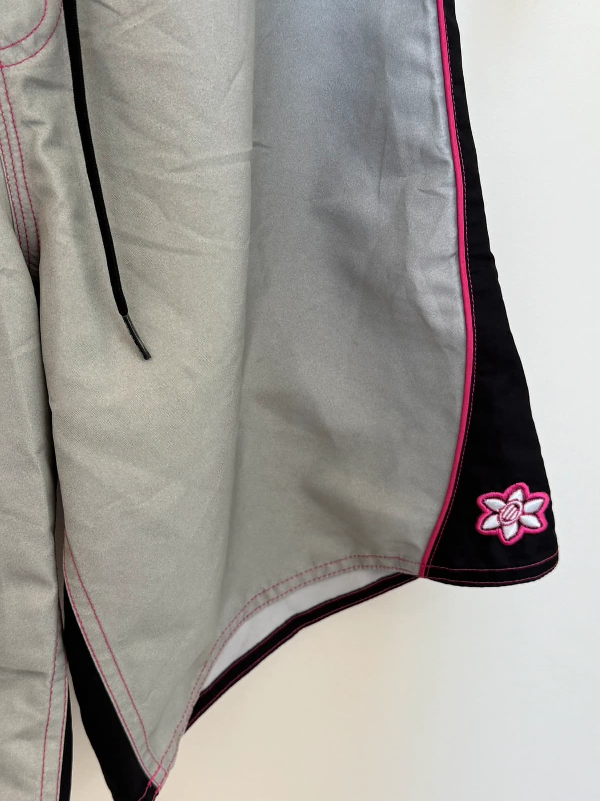 Badshorts Ten-80 grå svart rosa storlek 7/M - PP2603208 - Foto 3/9