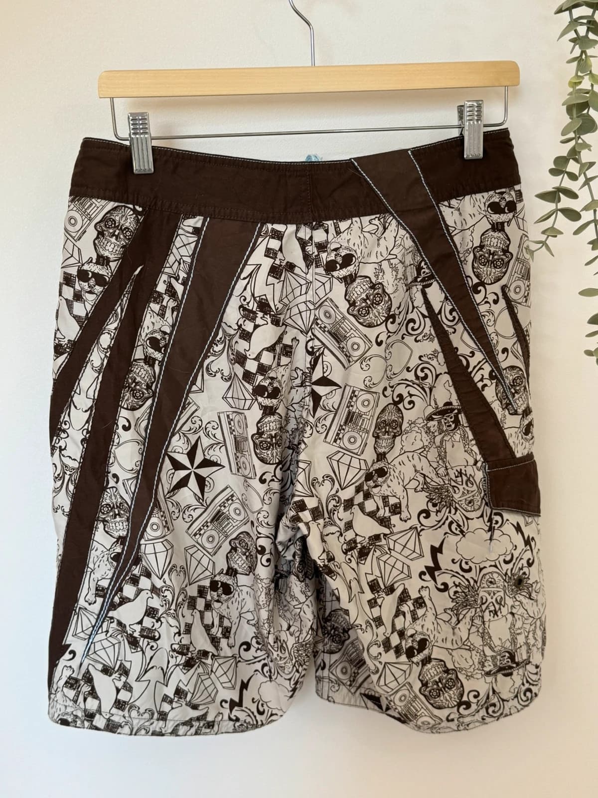 Pantaloni scurți de baie Micros maro-bej cu imprimeu craniu, mărime 30/S - PP2603229 - Fotografia 5/8