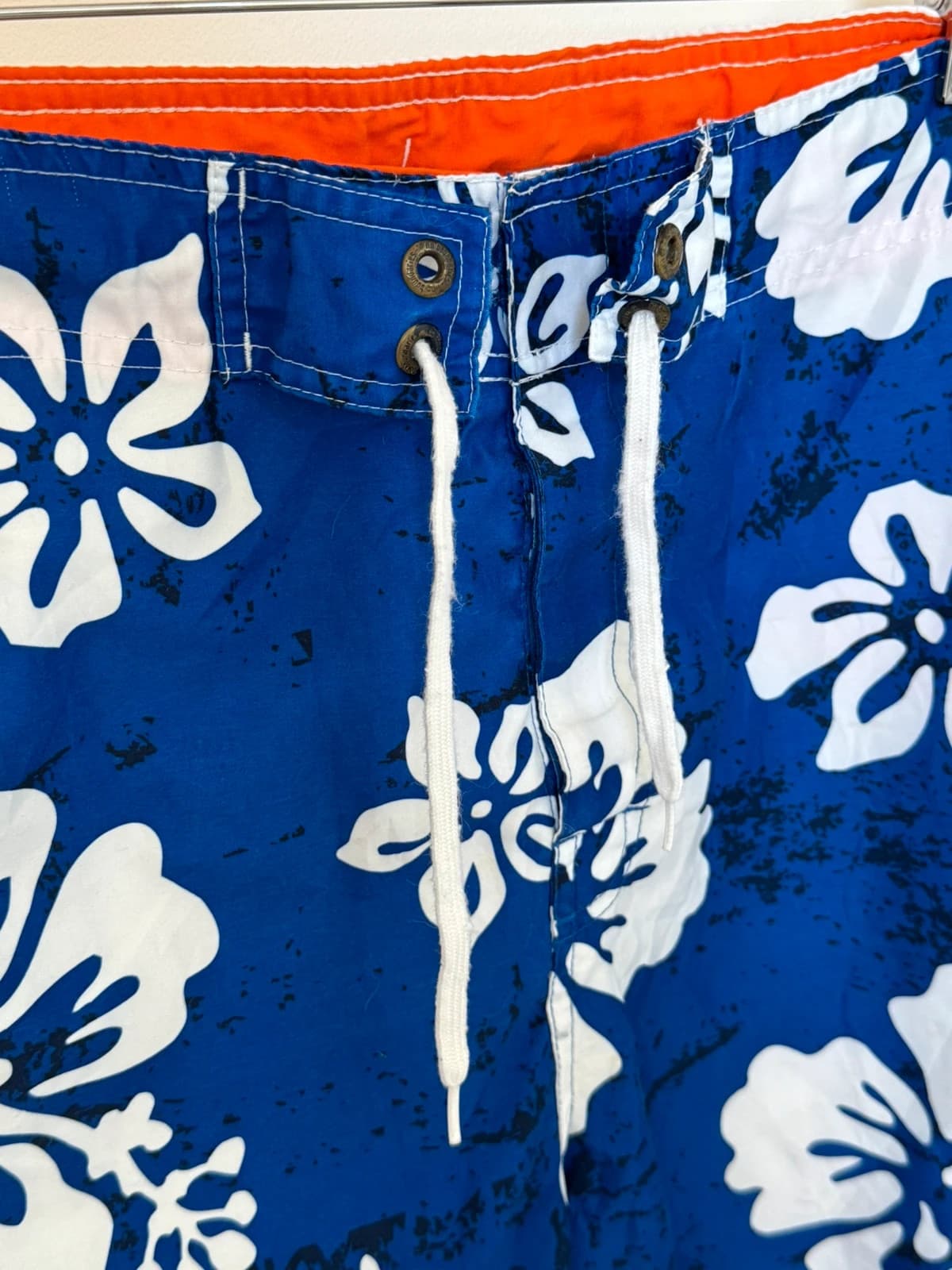 Badeshorts No Boundaries blå oransje med hvite blomstermotiver størrelse M/L - PP2603236 - Bilde 4/9