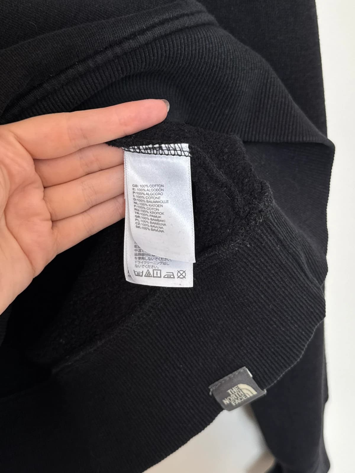 Sweat à capuche The North Face noir gros logo brodé gris blanc taille M - FP260981 - Photo 6/10