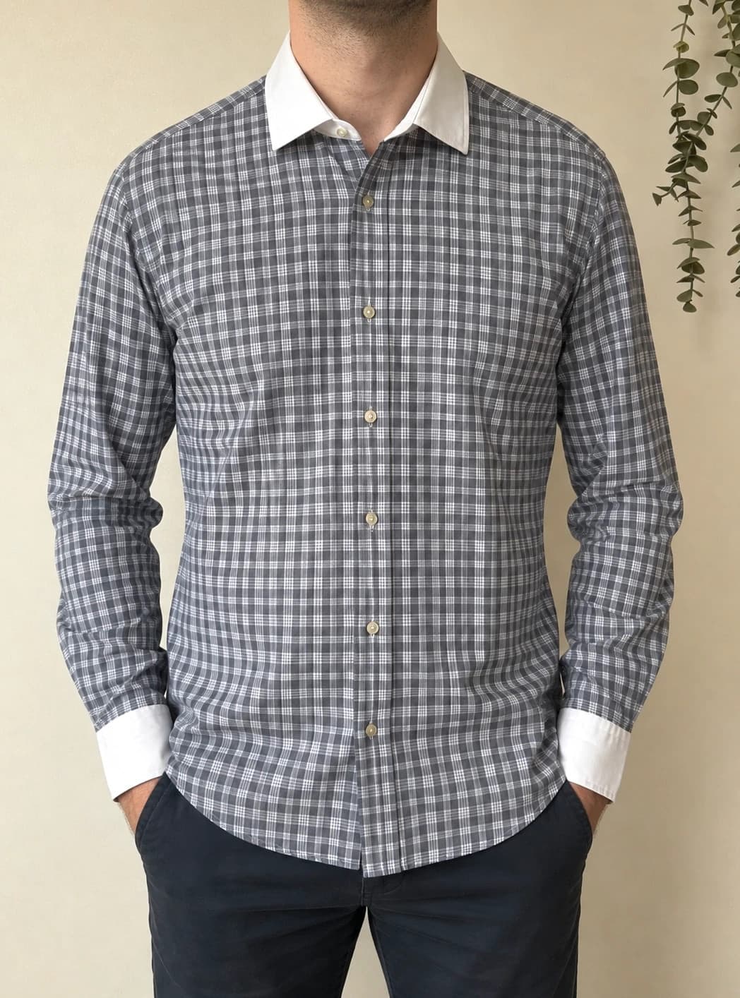 Chemise slim fit BOSS à carreaux gris et blanc col contrastant taille 42/L - DN260910 - Photo 1/9