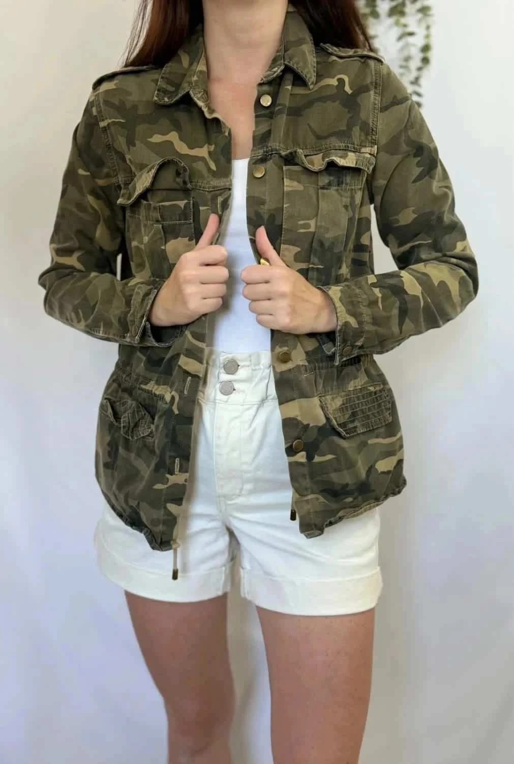Veste militaire Bershka cintrée taille 38
