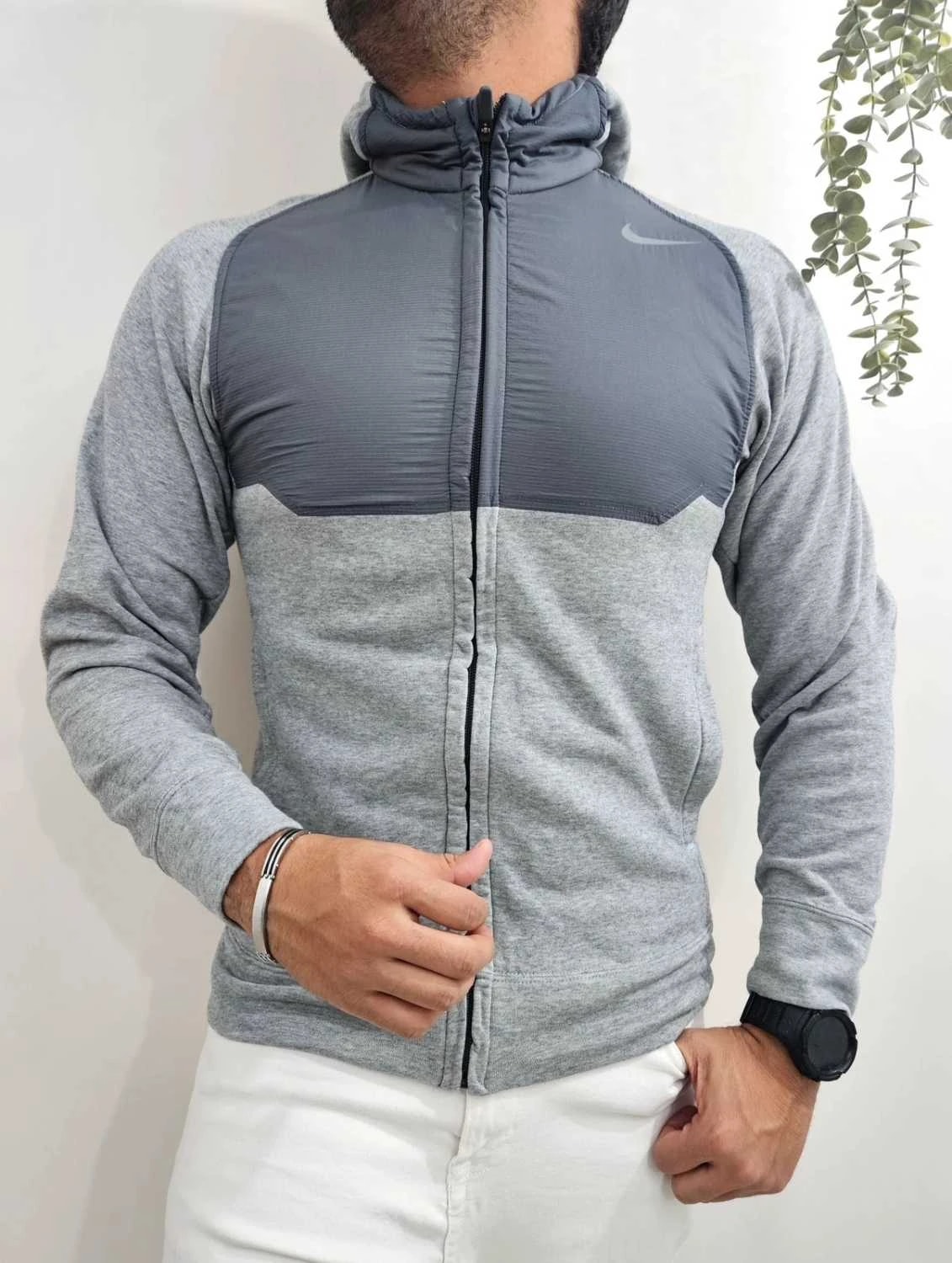 Sweat zippé veste nike à capuche technique gris taille S - FP251280