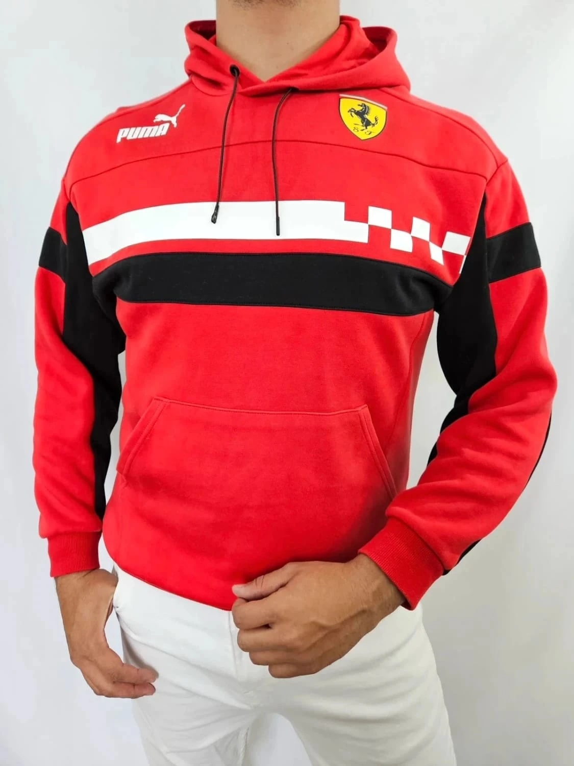 Punainen Puma Ferrari -huppari motorsport SDS, koko S