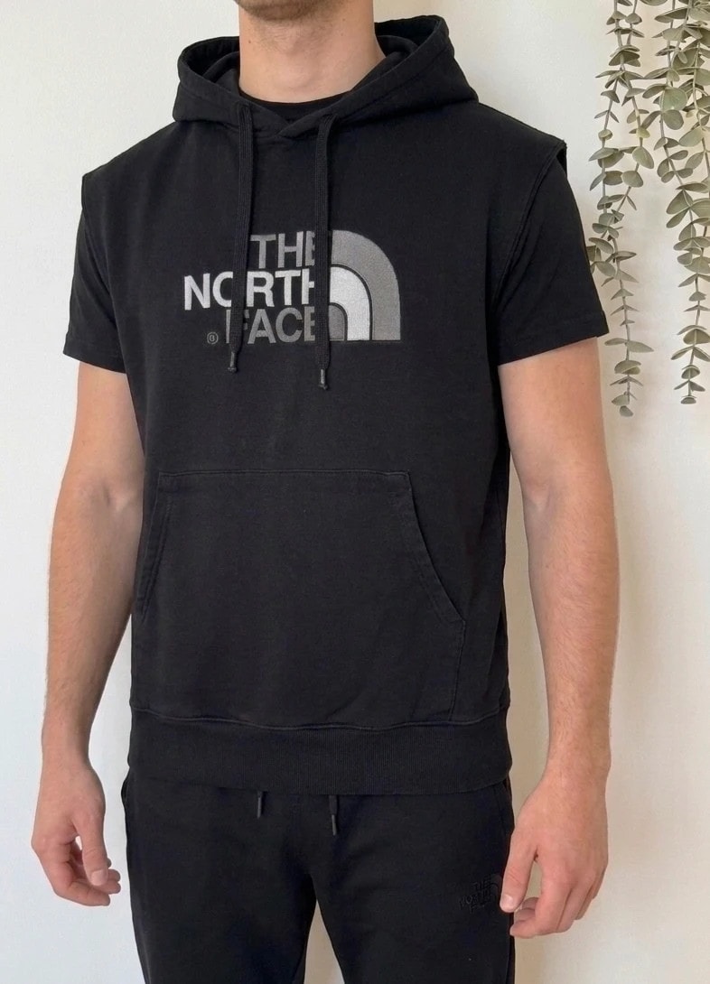 Sweat à capuche sans manches The North Face noir logo brodé taille L - FP2607155
