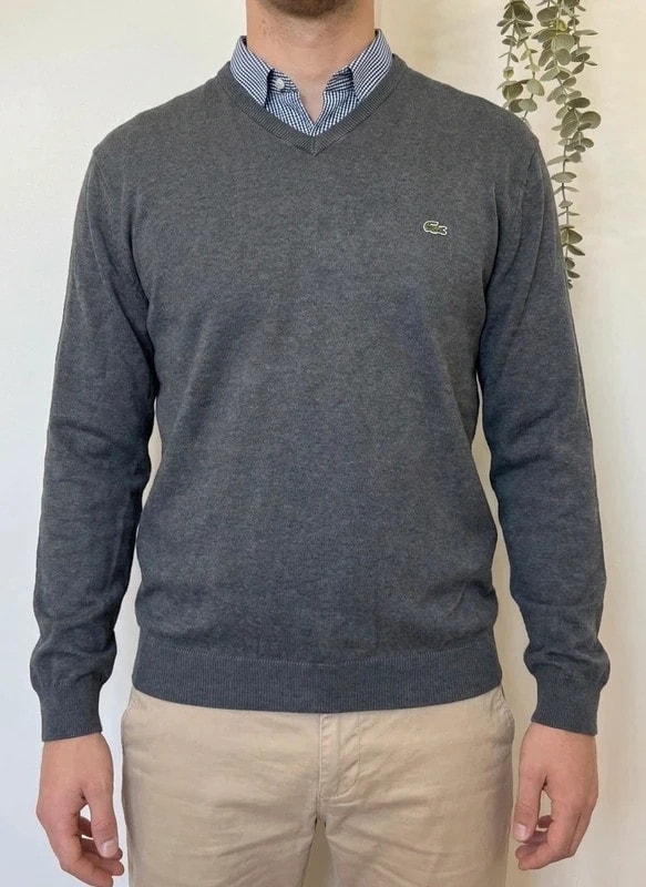 Pull col V Lacoste gris anthracite taille 7/XXL - FP260777