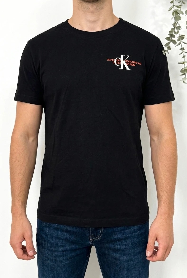 T-shirt Calvin Klein Jeans noir logo dos taille M - FP260329