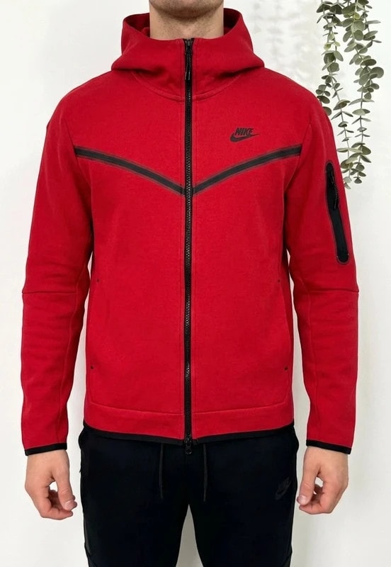 Veste Nike Tech Fleece rouge noir zippée à capuche taille M