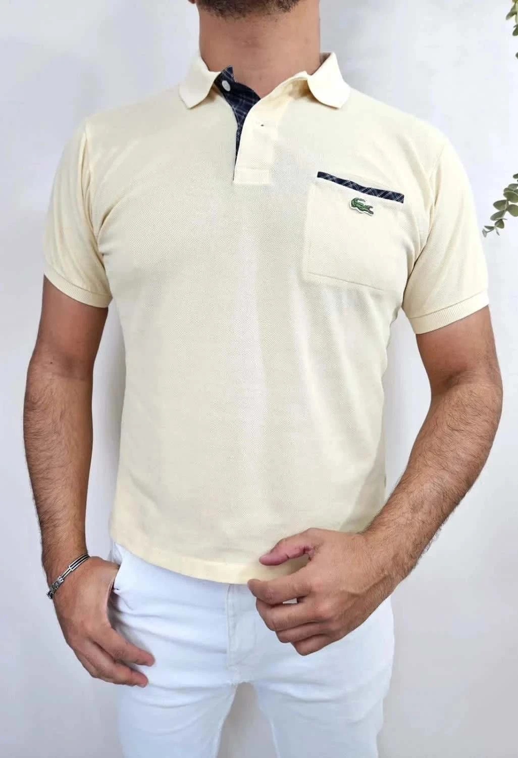 Polo Lacoste vintage Devanlay jaune clair avec motifs taille M