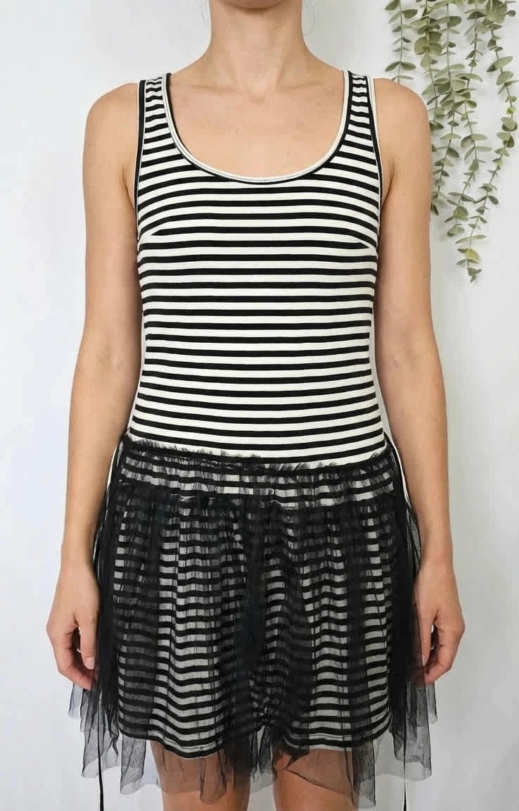 Robe à rayures noire et blanche Molly Bracken taille unique
