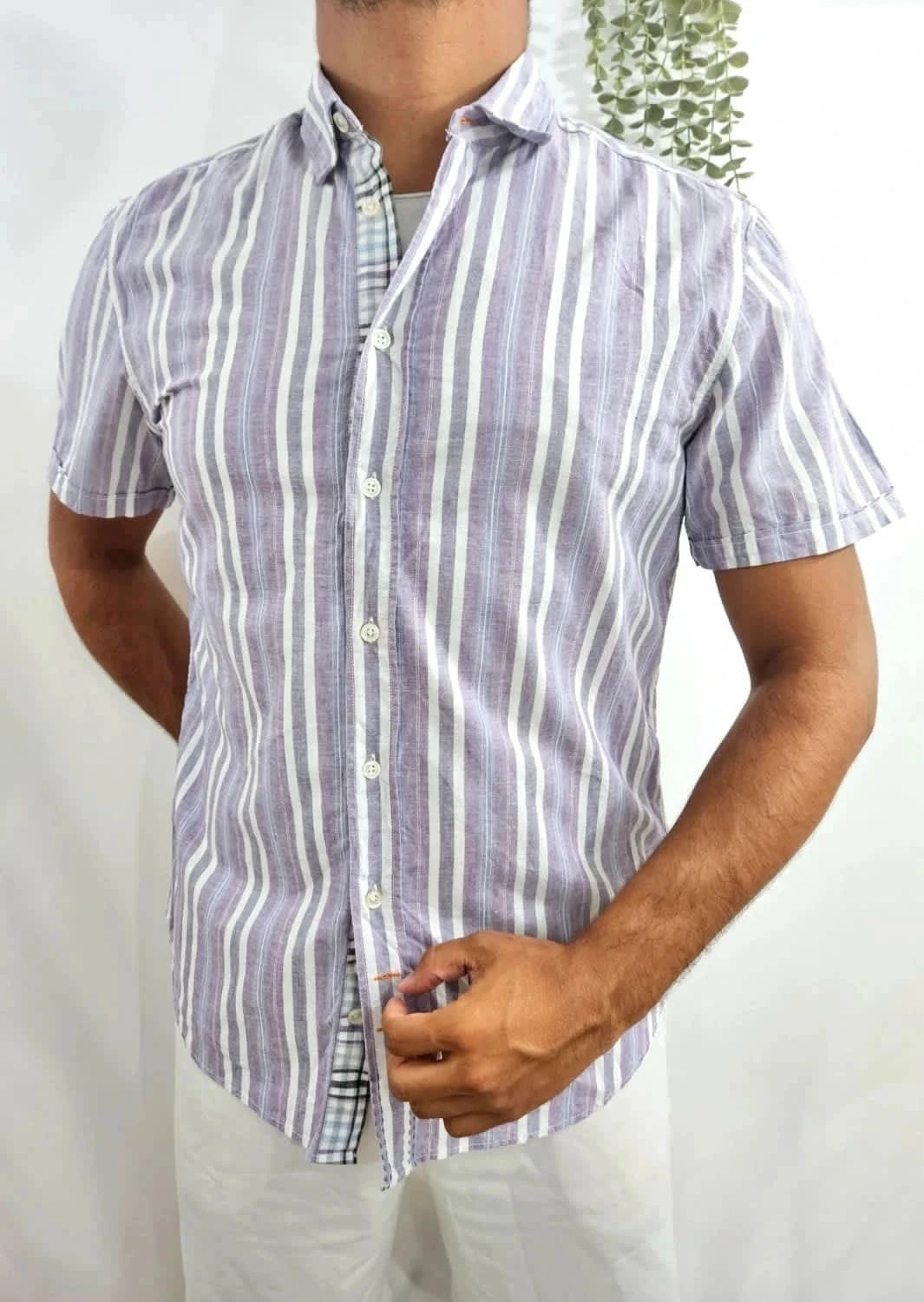 Chemise violette à rayures manches courtes lin Boss taille XL