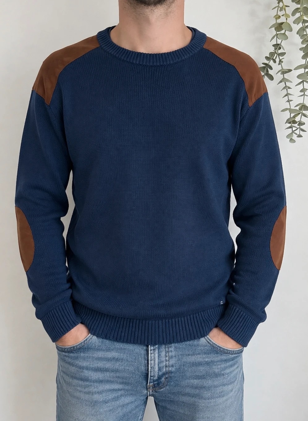 CHAPS vintage knit navy blue with brown elbow patches size XL - BR2609116