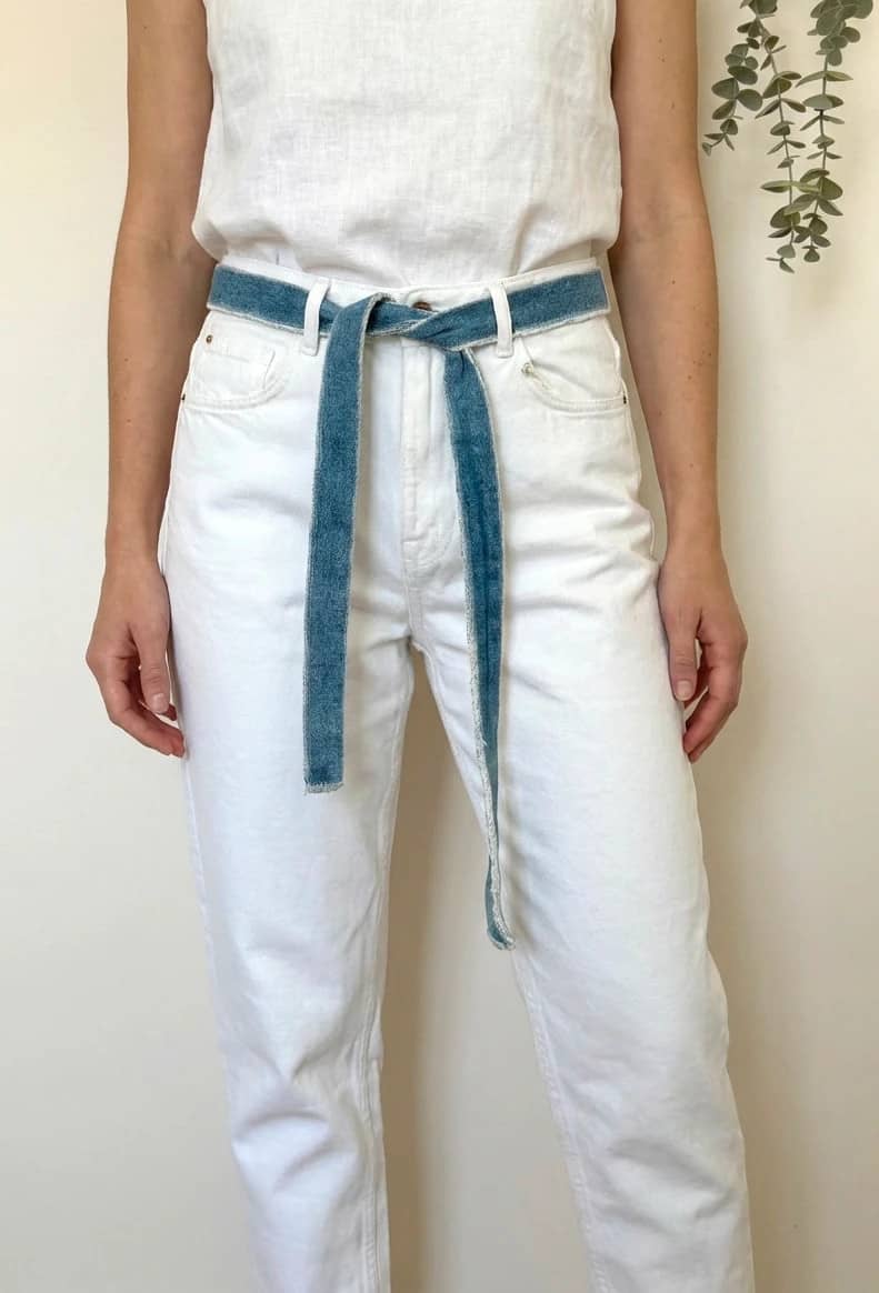 Jean mom fit taille haute Zara blanc ceinture denim taille 36/S