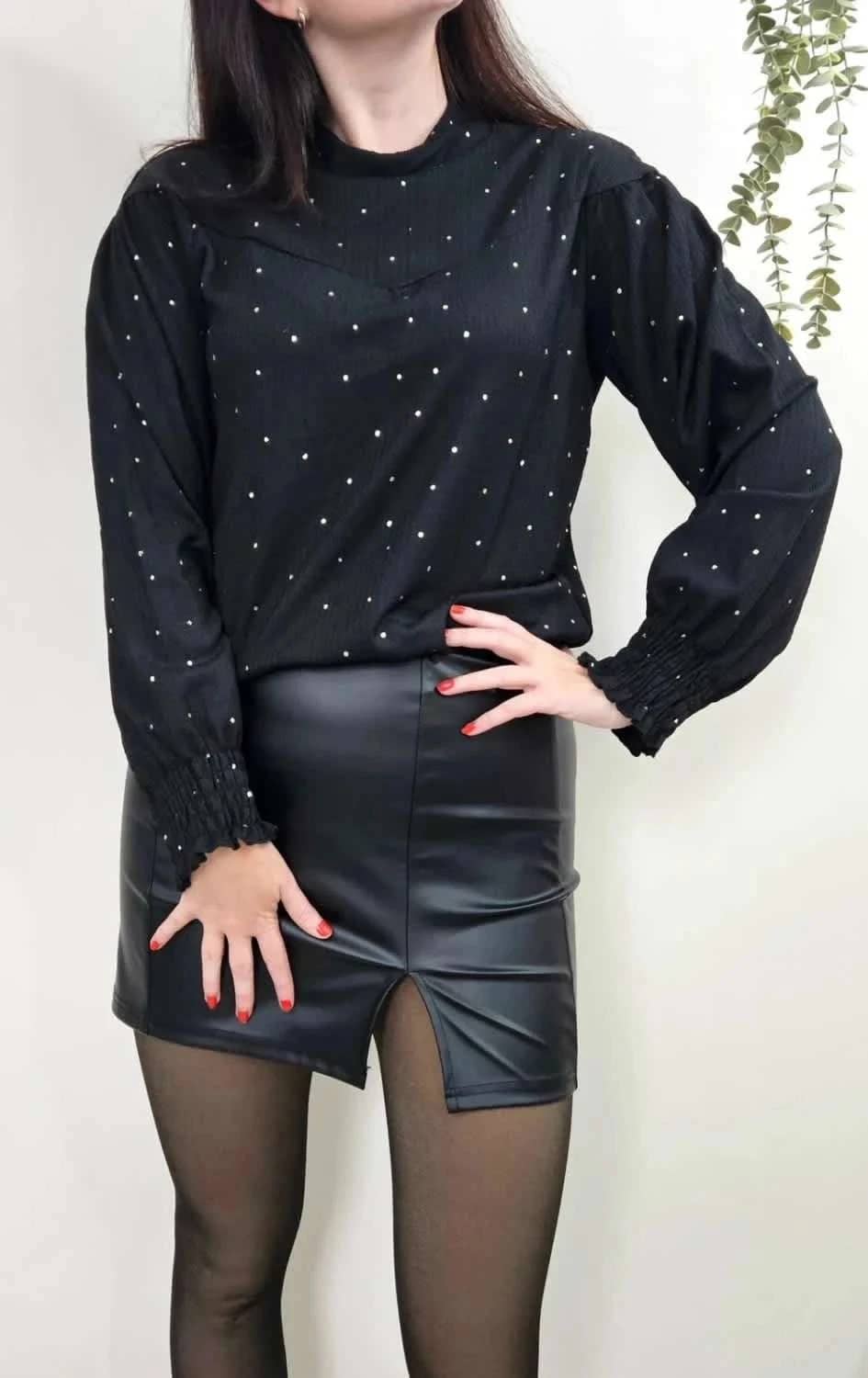 Blouse noire à pois dorés manches longues Naf Naf taille M