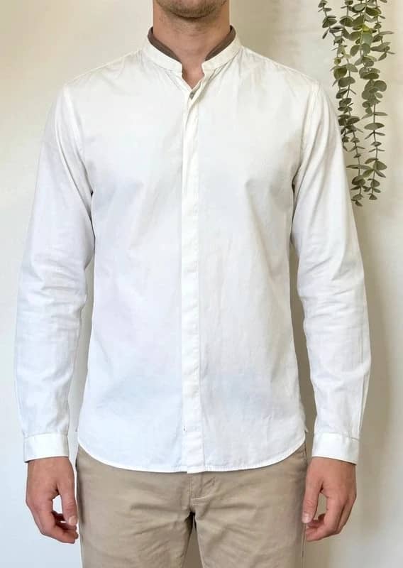 Chemise fitted The Kooples blanche col cuir taupe taille M