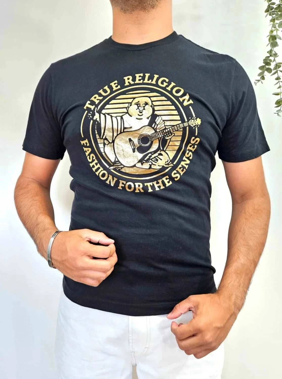 T-shirt True Religion noir foil doré logo buddha taille M