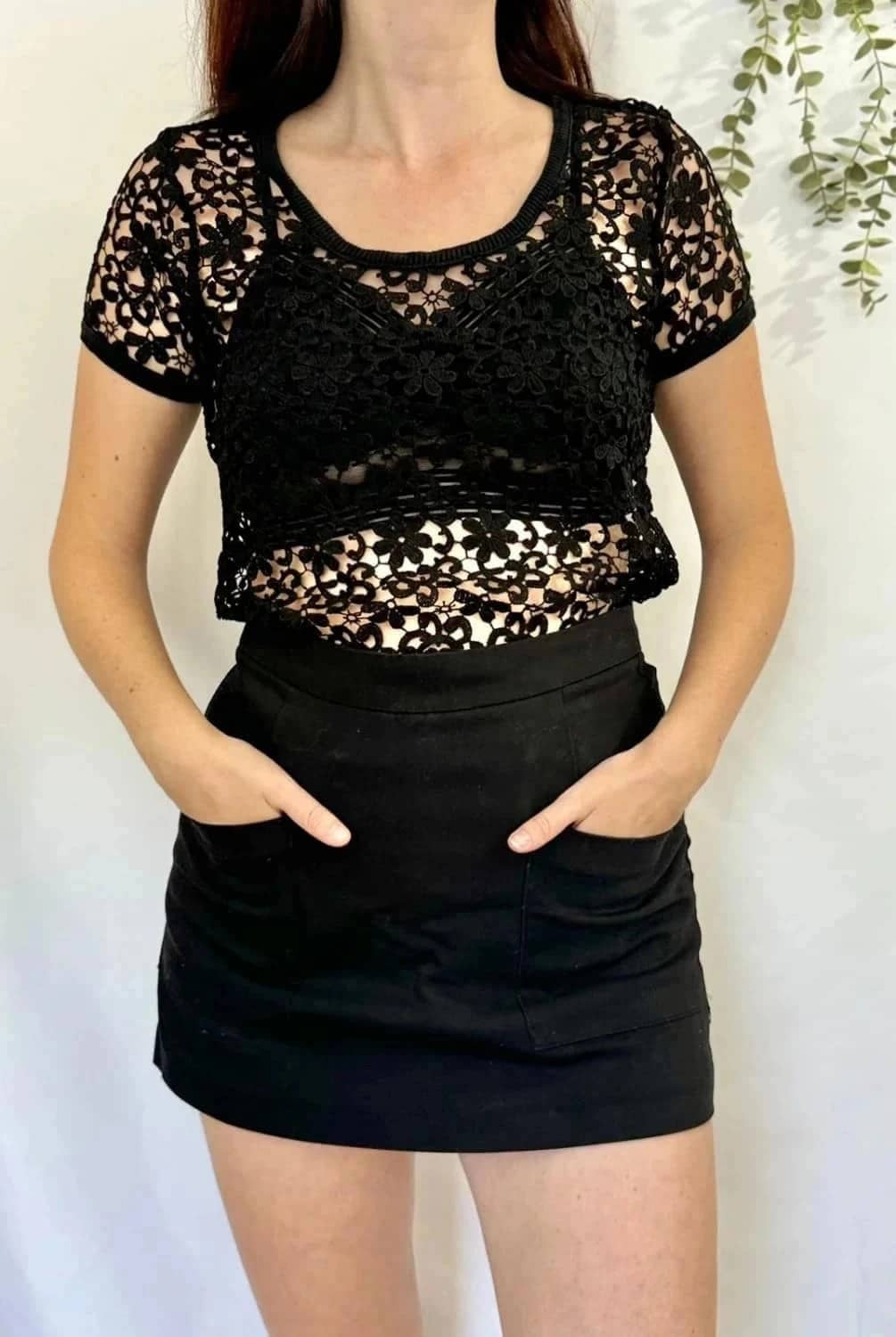 Top Kookaï dentelle noire taille 1