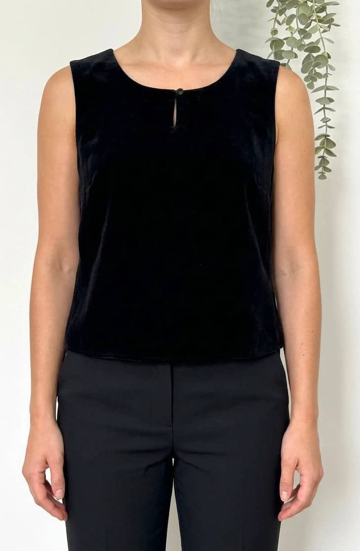 Top sans manches Un Jour Ailleurs noir taille 48/XL