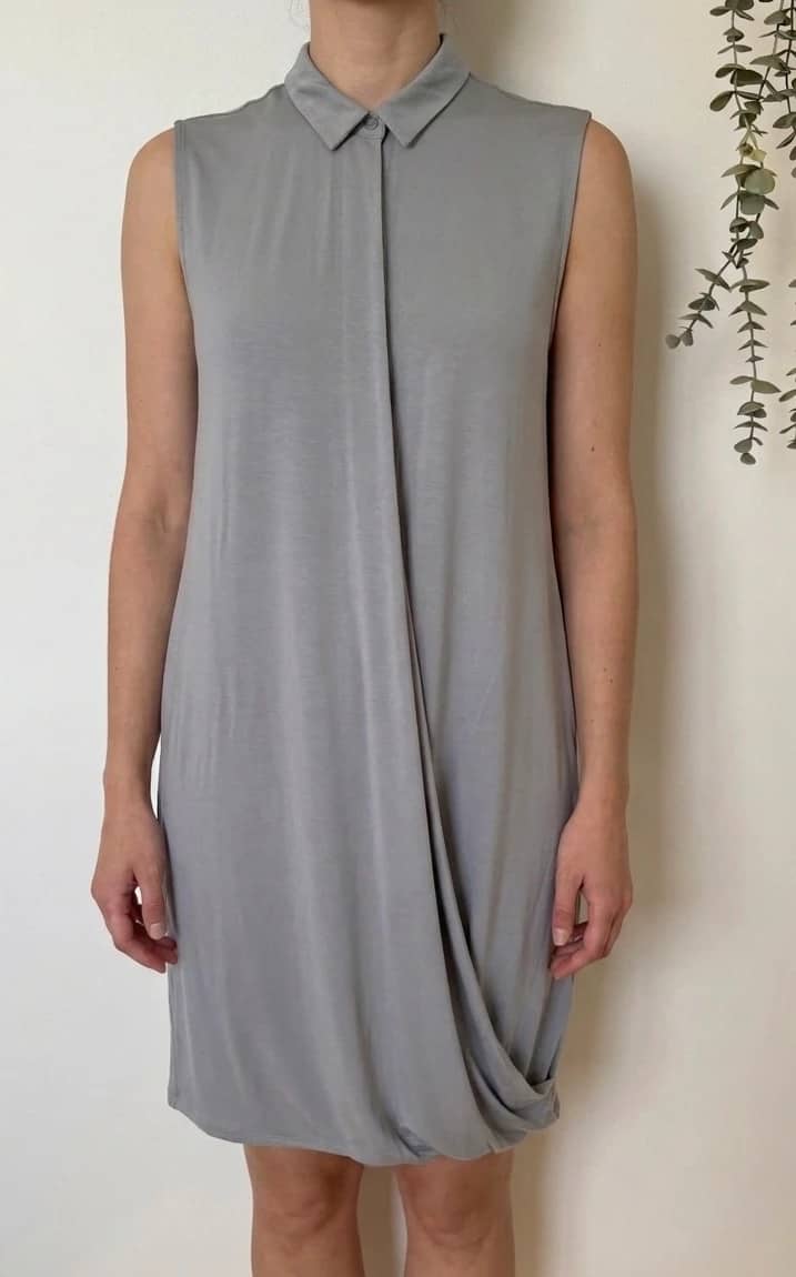 Robe chemise drapée COS grise sans manches taille M - SK260636